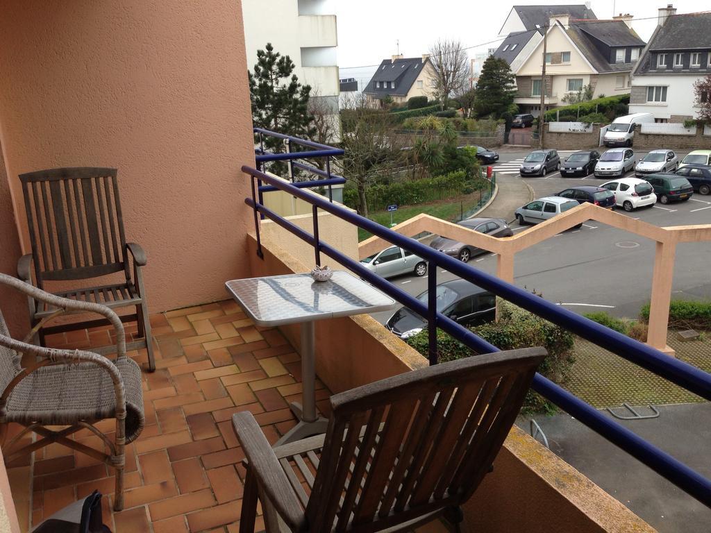 Duplex Proche Plage Et Centre Ville Concarneau Exterior photo